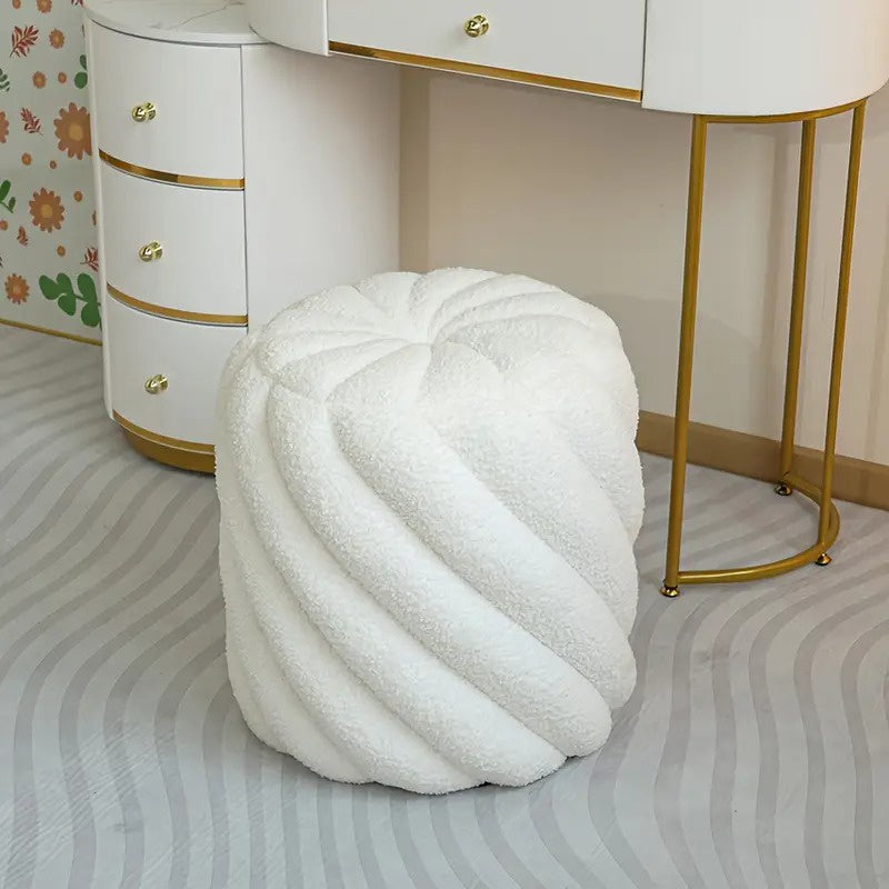 Runder Make-up-Hocker