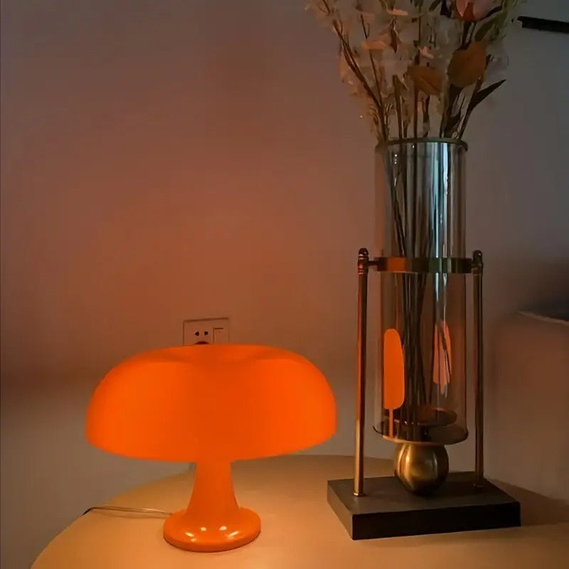 USB-betriebene LED-Pilz-Tischlampe
